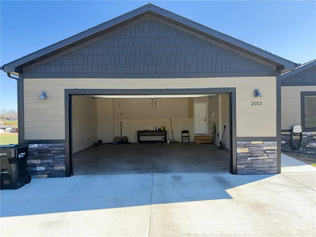 2033 Gayle Drive Billings MT 59105
