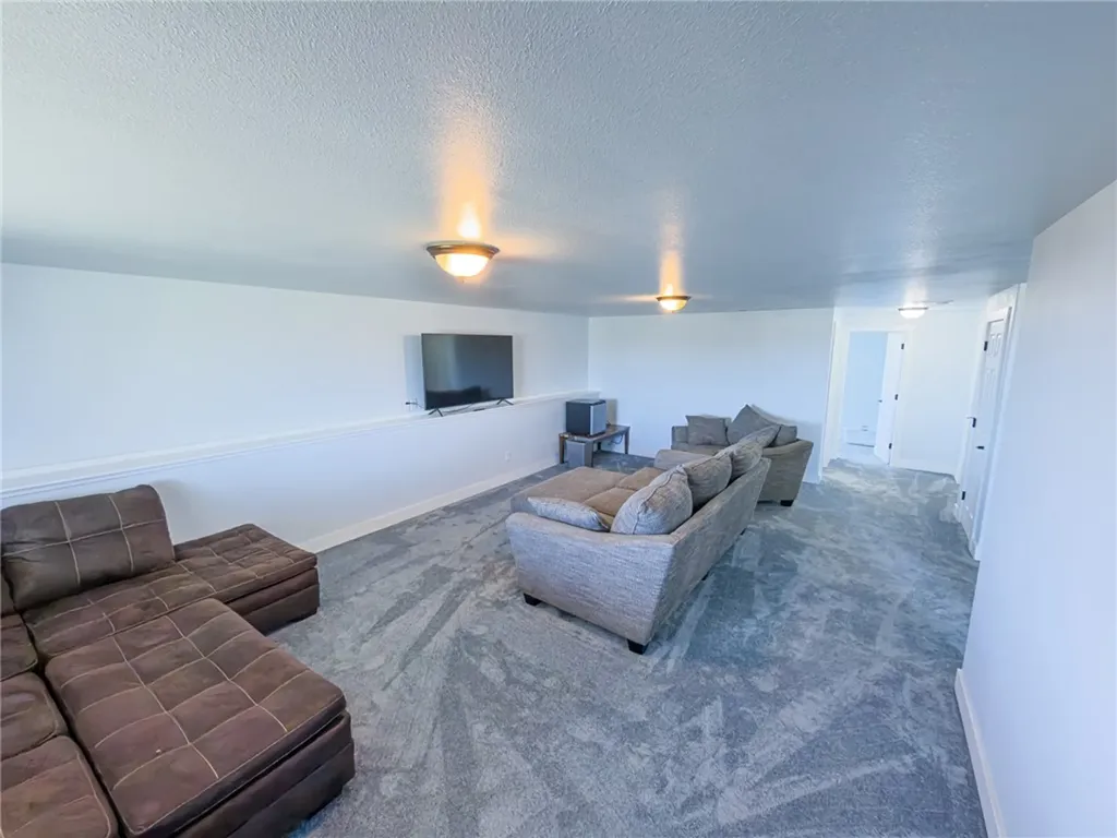 2033 Gayle Drive Billings MT 59105
