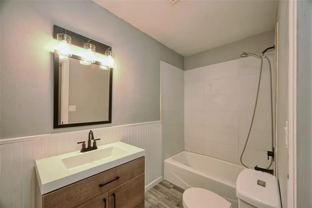 232 N 8th (allen) Street Columbus MT 59019