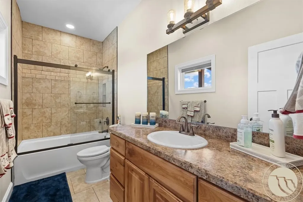52 Horseshoe Trail Roberts MT 59070