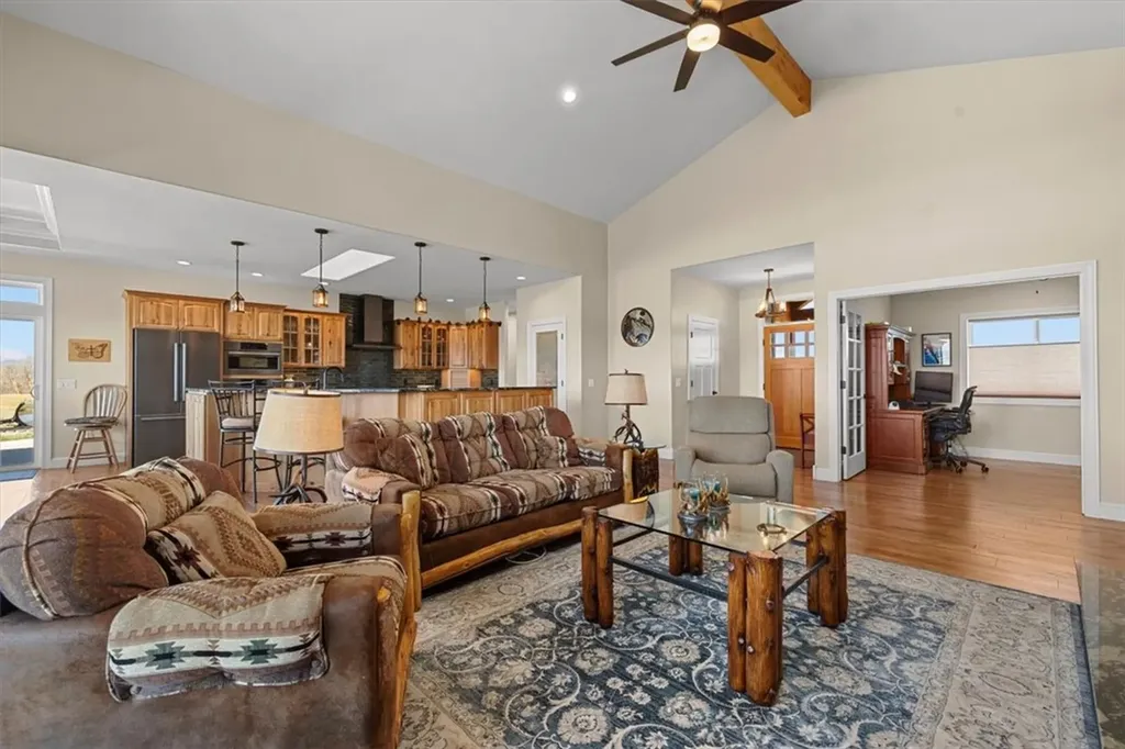 52 Horseshoe Trail Roberts MT 59070