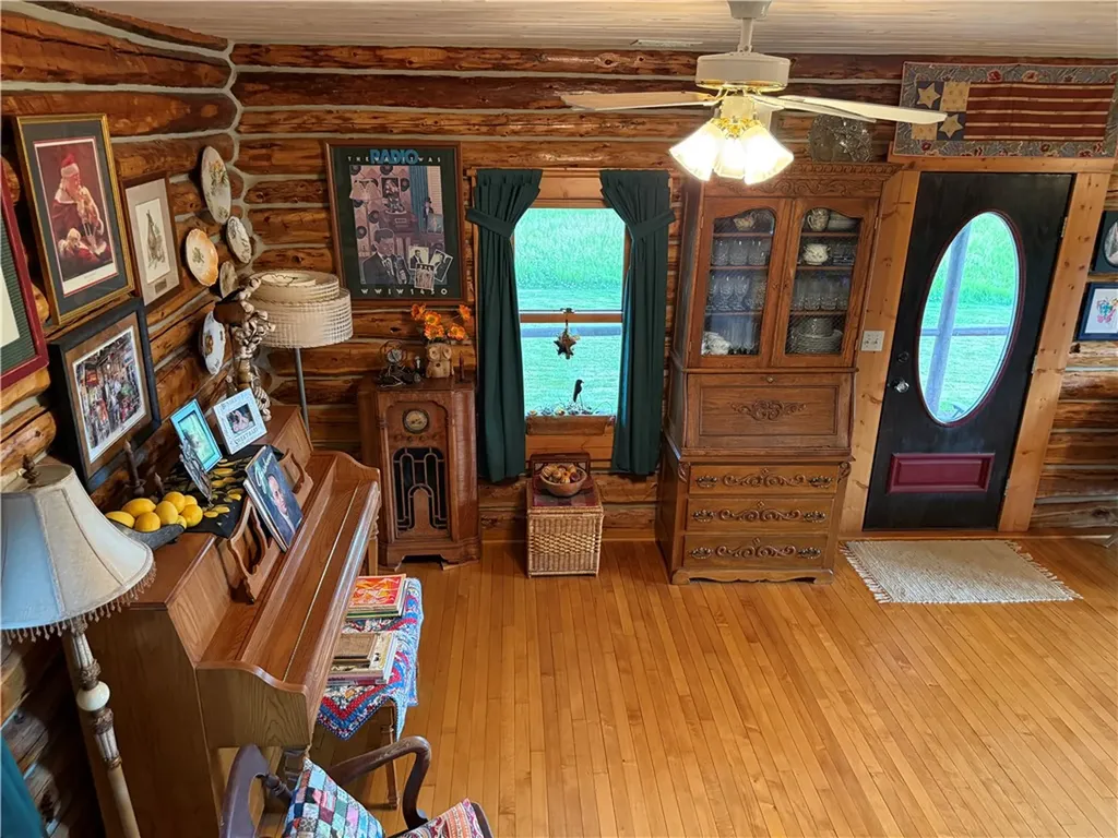 185 Howie Road Big Timber MT 59011