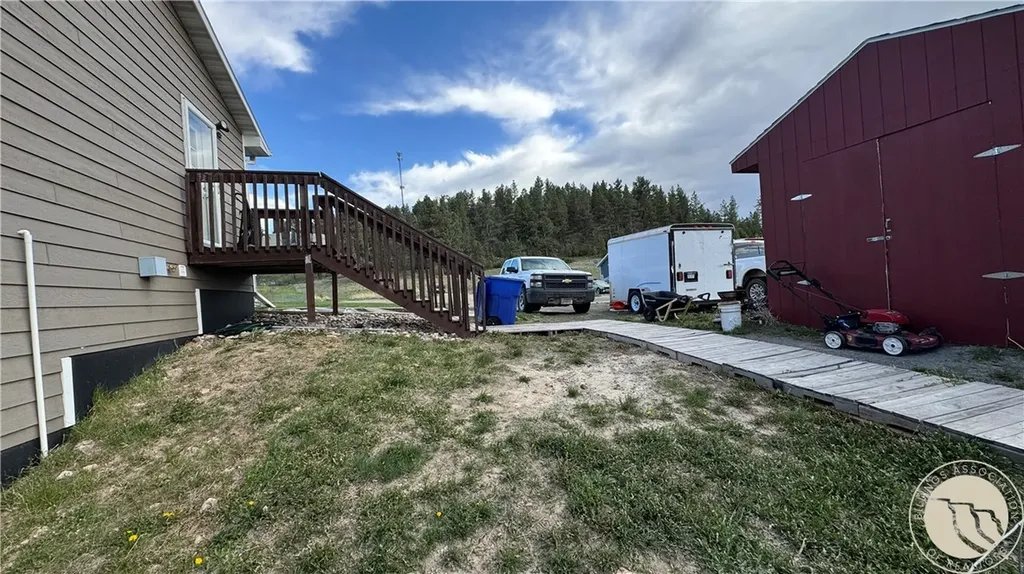 2455 S Chisholm Drive Colstrip MT 59323
