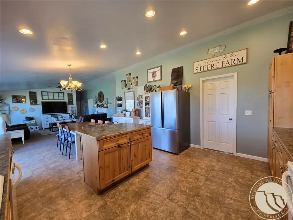 2455 S Chisholm Drive Colstrip MT 59323