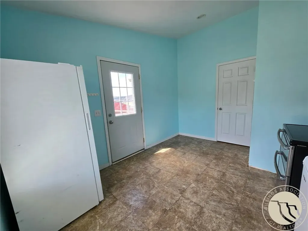2455 S Chisholm Drive Colstrip MT 59323