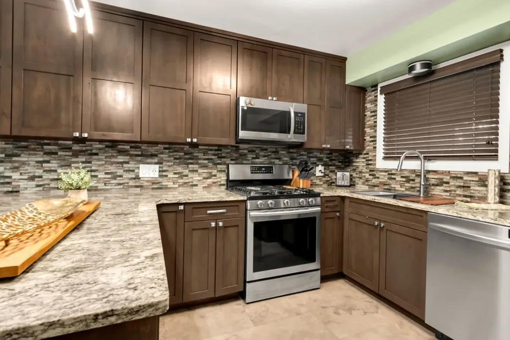 2042 Avenue C Billings MT 59102