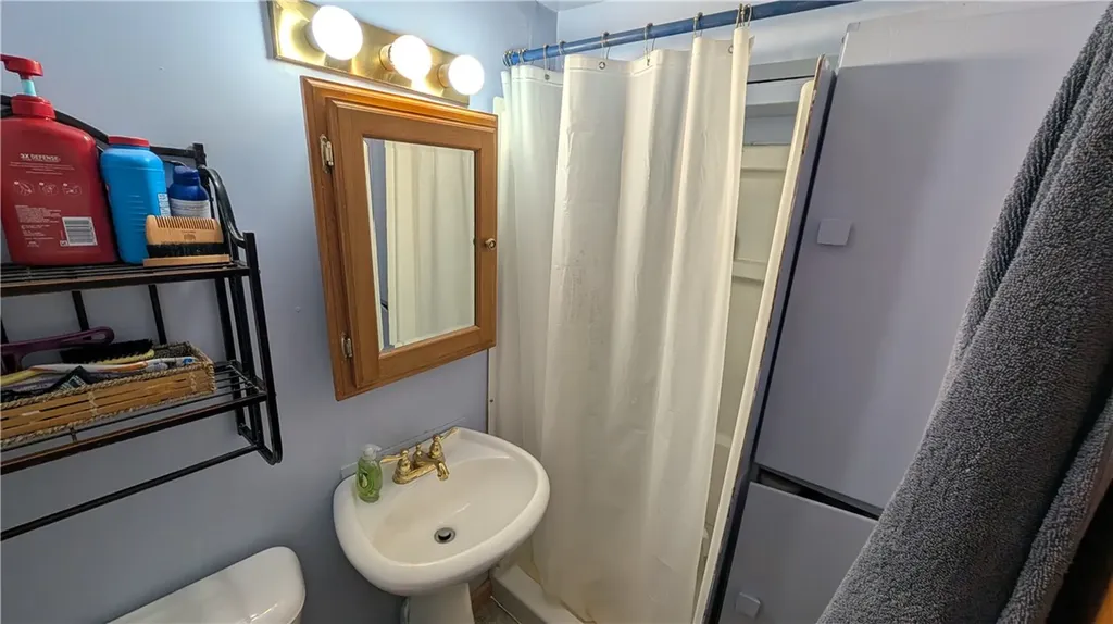 120 4th Avenue W Culbertson MT 59218