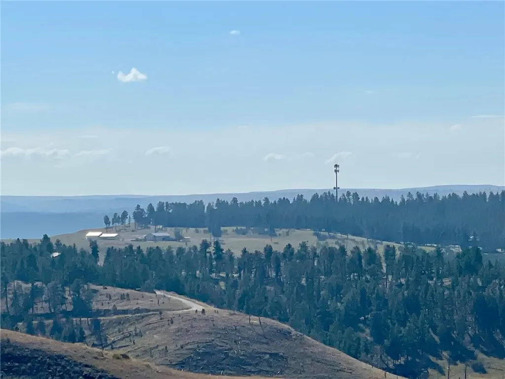 00 Divide Road Columbus MT 59019