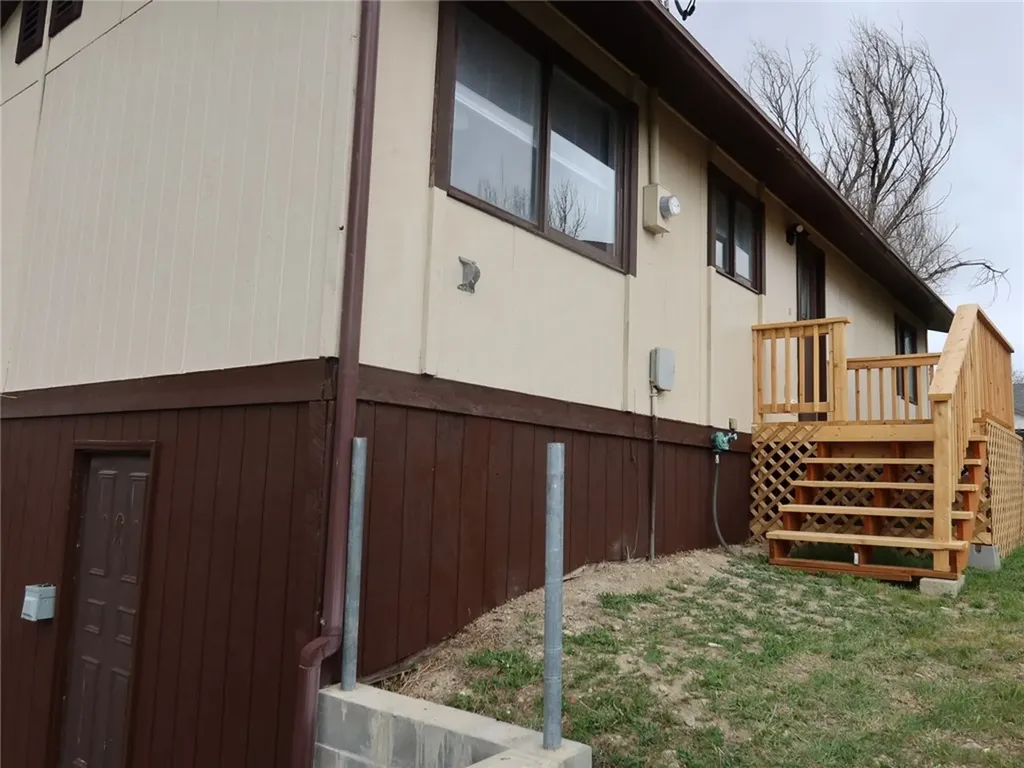 623 3rd Street E Roundup MT 59072