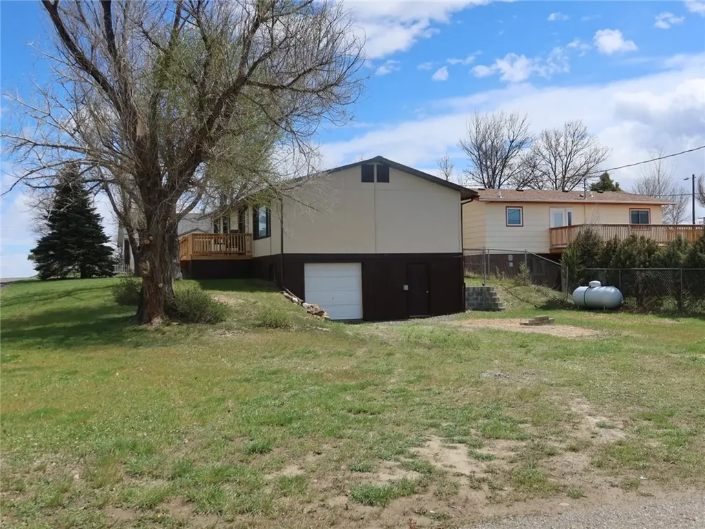 623 3rd Street E Roundup MT 59072
