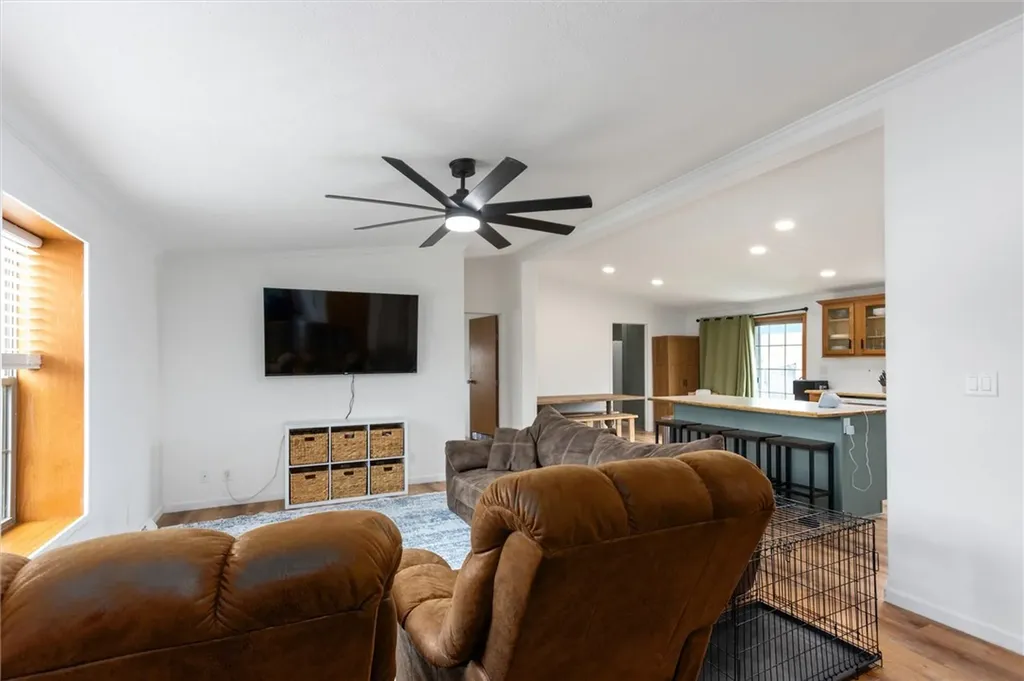 1027 Falls Creek Drive Columbus MT 59019