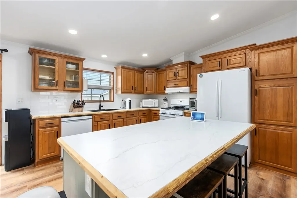 1027 Falls Creek Drive Columbus MT 59019