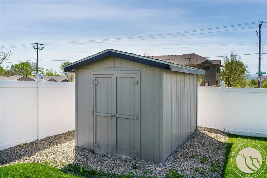 2911 Snowcrest Drive Billings MT 59102