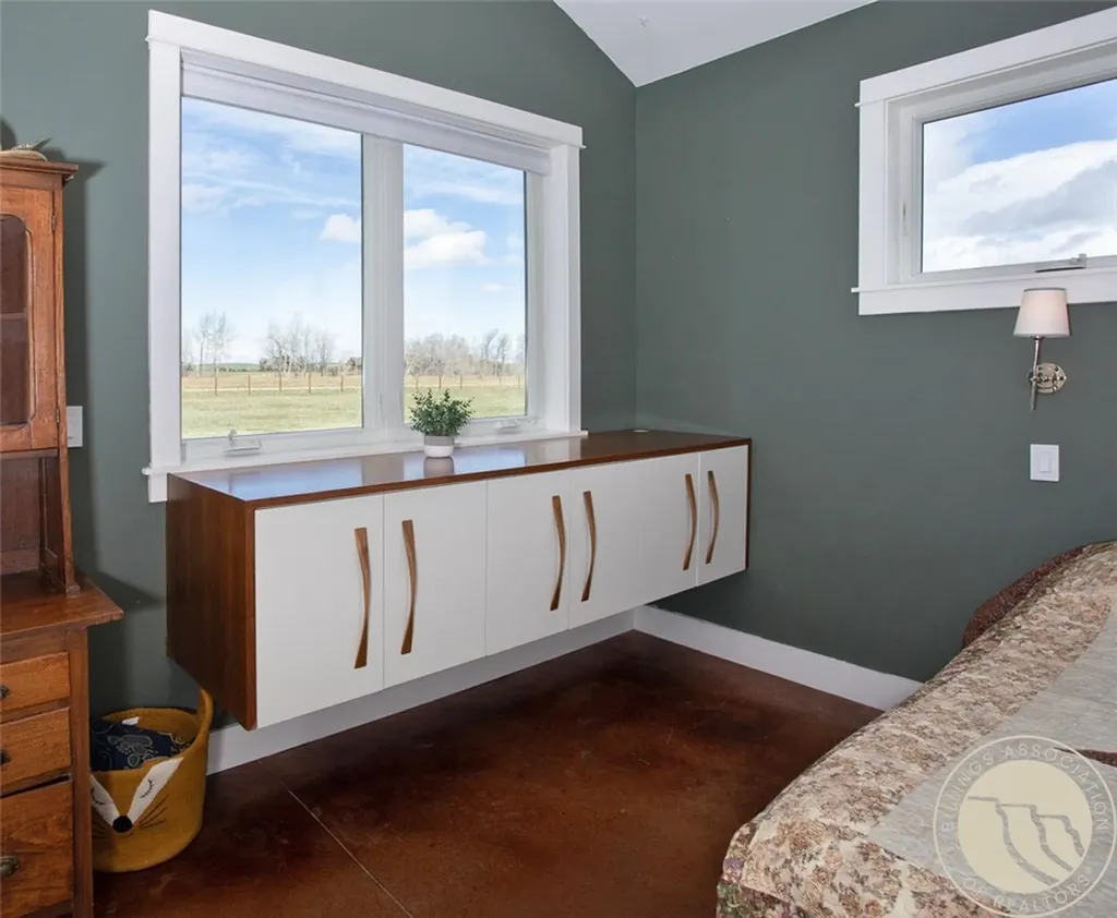 7 Meadowlark Circle Roberts MT 59070