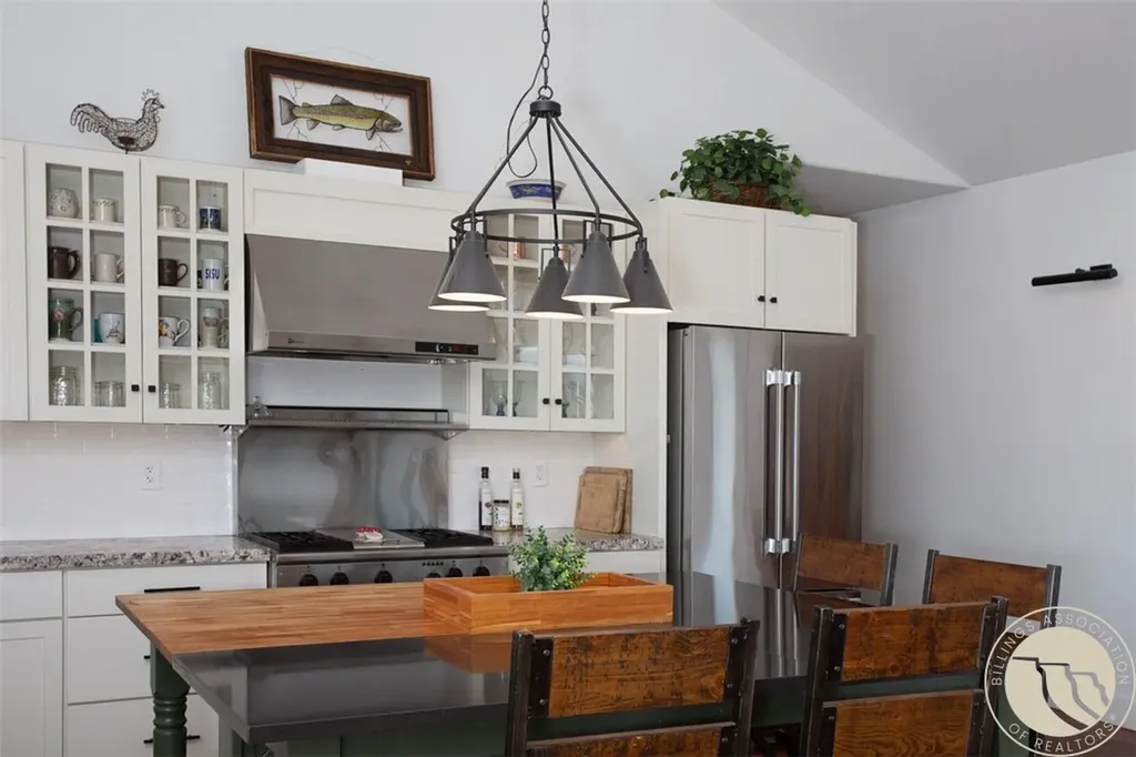 7 Meadowlark Circle Roberts MT 59070