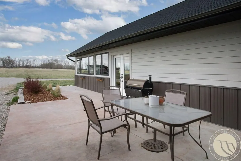 7 Meadowlark Circle Roberts MT 59070
