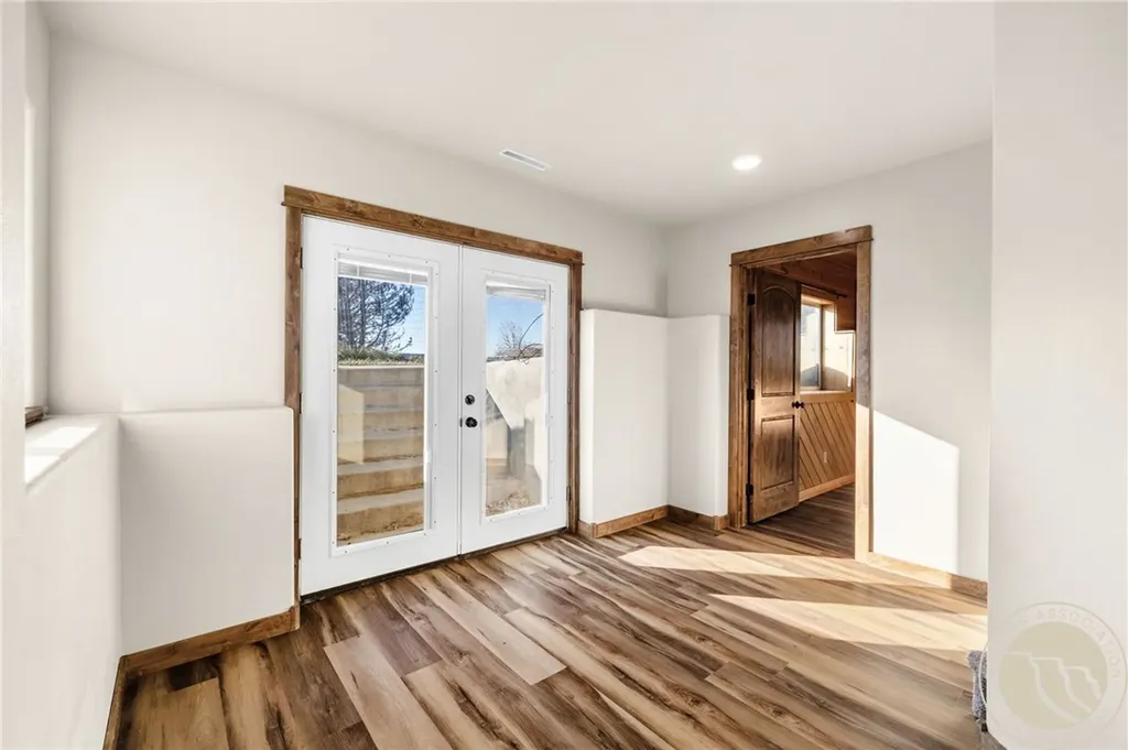 6835 Eagle Bend Boulevard Shepherd MT 59079