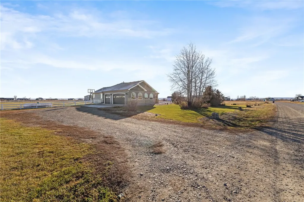 6835 Eagle Bend Boulevard Shepherd MT 59079