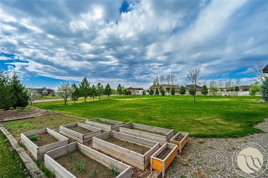 2614 Shadow Wood Trail Laurel MT 59044