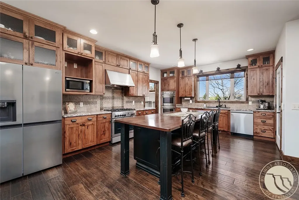 2614 Shadow Wood Trail Laurel MT 59044