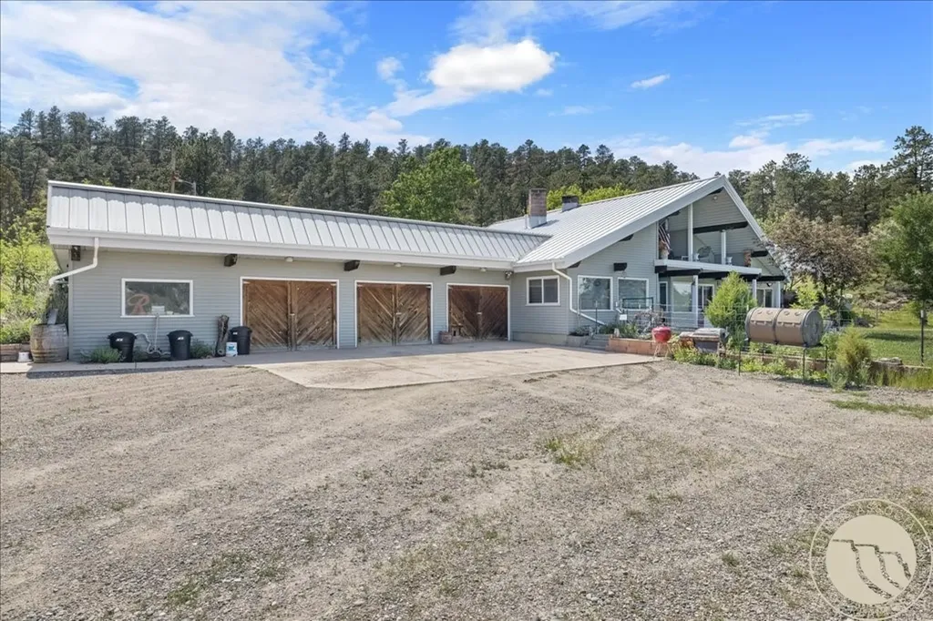369 Border Trail Shepherd MT 59072