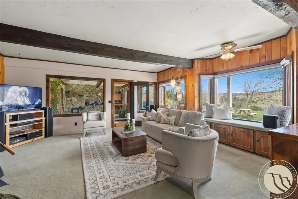 369 Border Trail Shepherd MT 59072