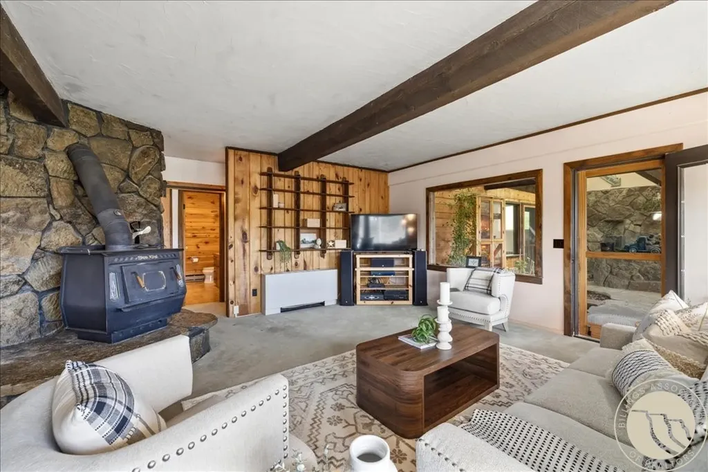 369 Border Trail Shepherd MT 59072