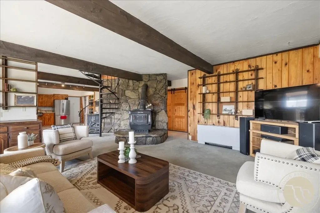 369 Border Trail Shepherd MT 59072