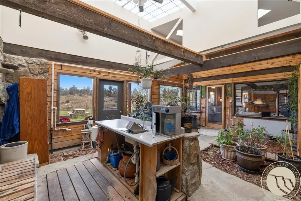 369 Border Trail Shepherd MT 59072