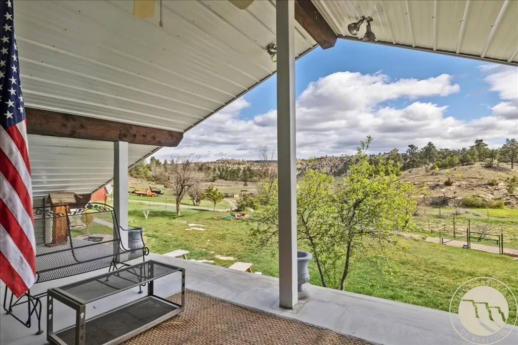 369 Border Trail Shepherd MT 59072