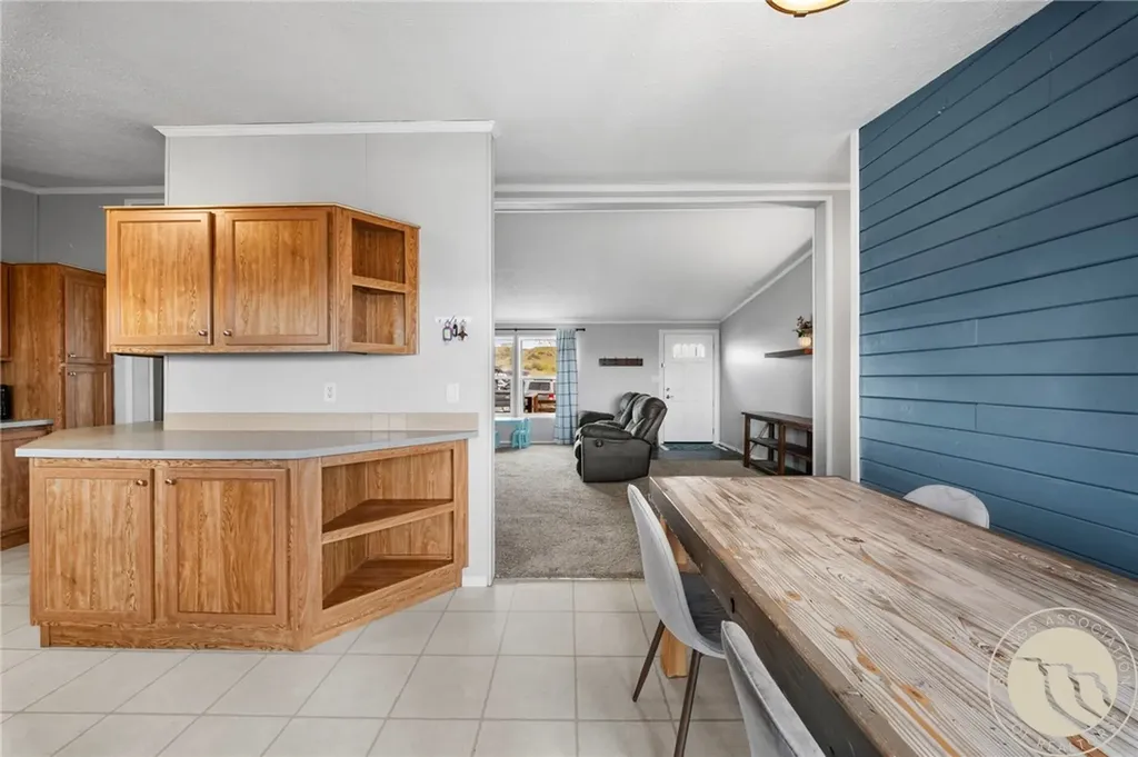 6830 Shooters Bluff Trail Huntley MT 59037
