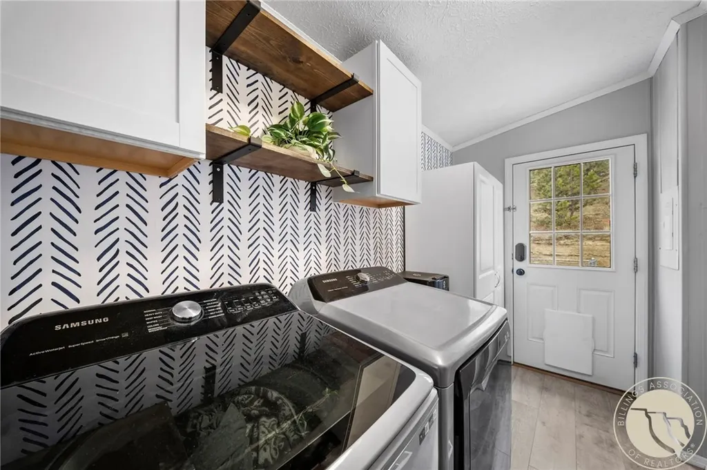 6830 Shooters Bluff Trail Huntley MT 59037