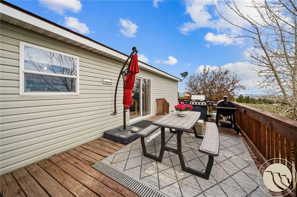 6830 Shooters Bluff Trail Huntley MT 59037