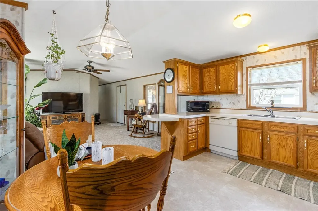 2733 Rockwood Street Billings MT 59101