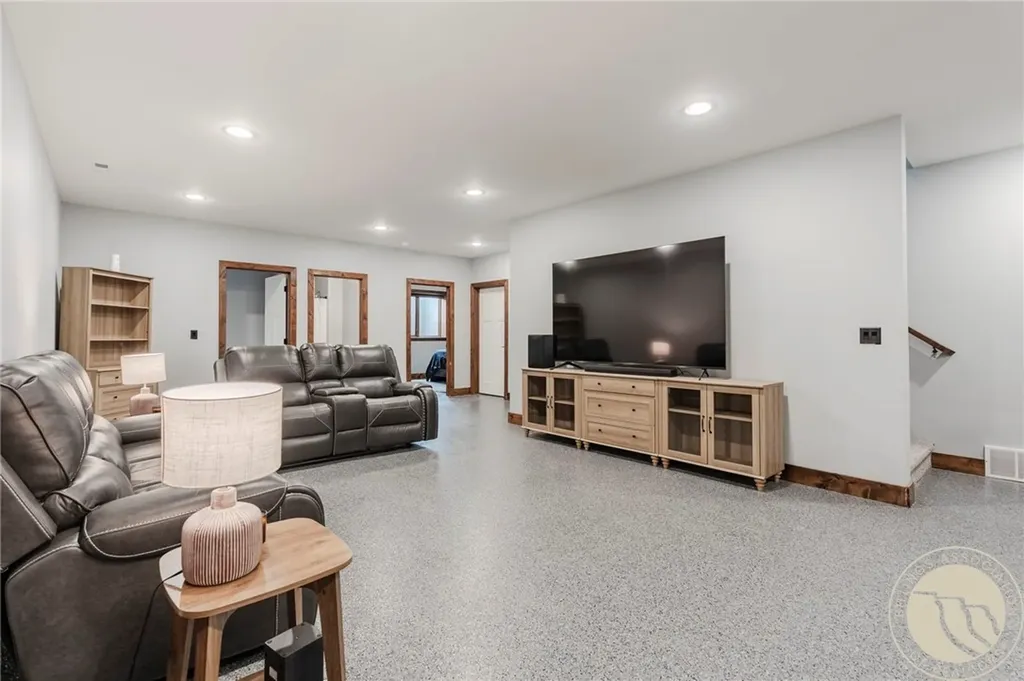 6770 Eagle Bend Boulevard Shepherd MT 59079