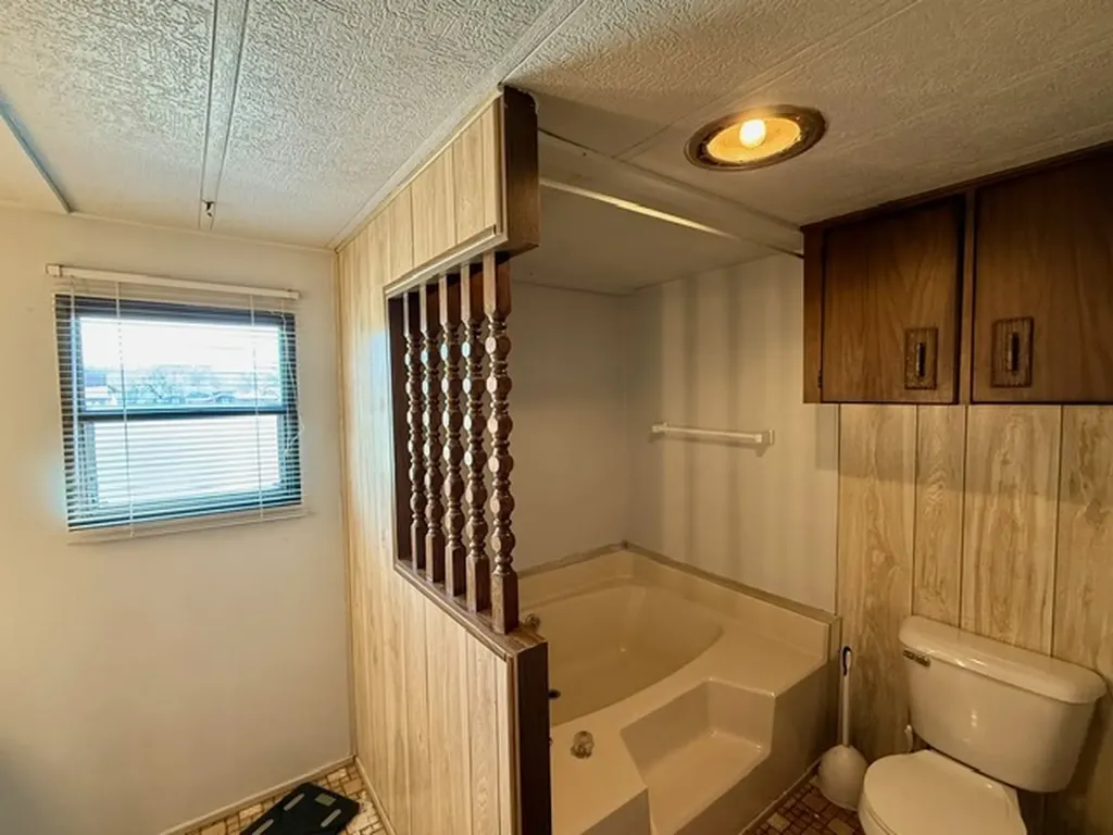 8 1st Avenue, Musselshell Other MT 59059