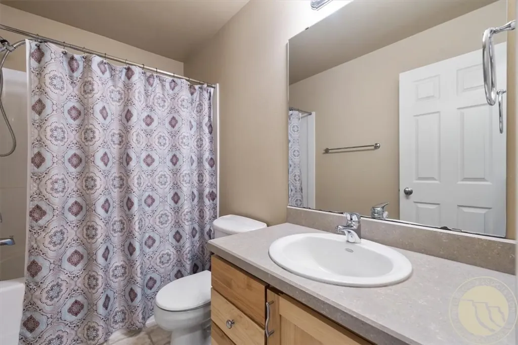 141 Legends Way Billings MT 59106