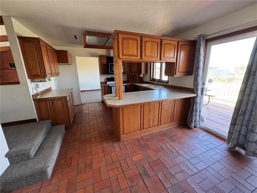 527 W D Road Huntley MT 59037