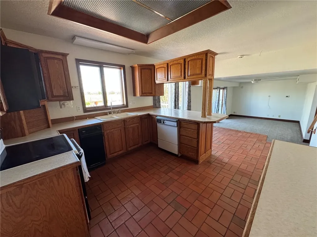 527 W D Road Huntley MT 59037