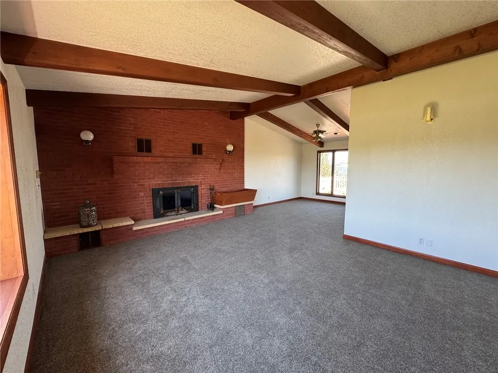 527 W D Road Huntley MT 59037