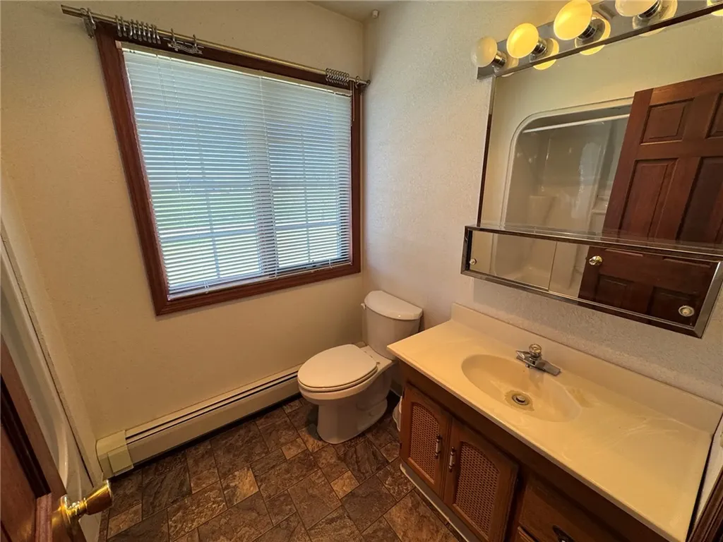 527 W D Road Huntley MT 59037