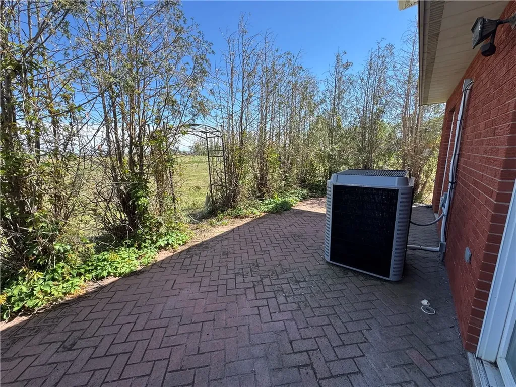 527 W D Road Huntley MT 59037