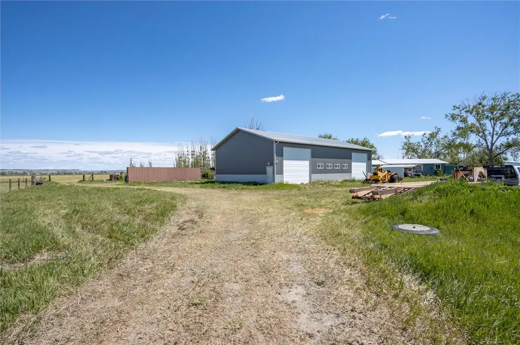 527 W D Road Huntley MT 59037