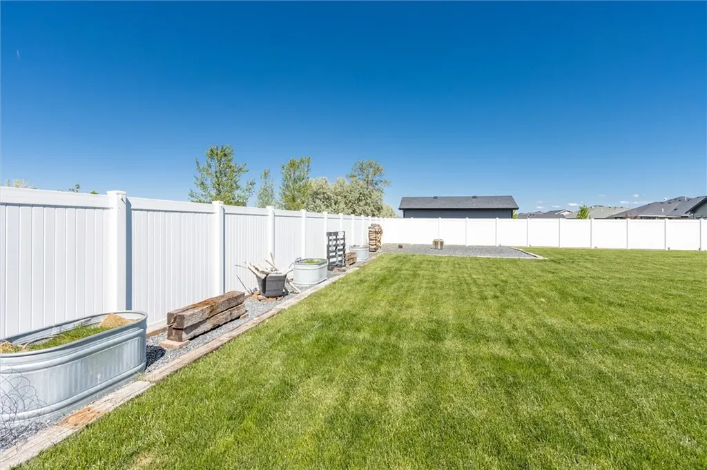 7 Autumn Road Park City MT 59063