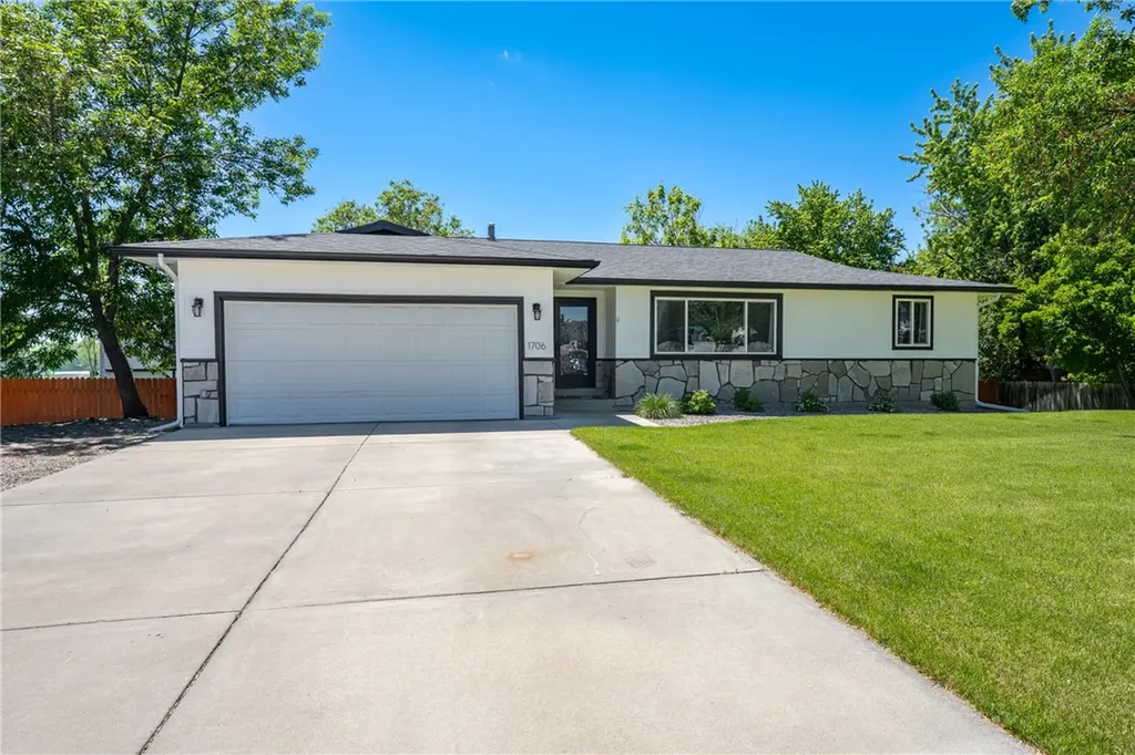 1706 Lake Hills Drive Billings MT 59105