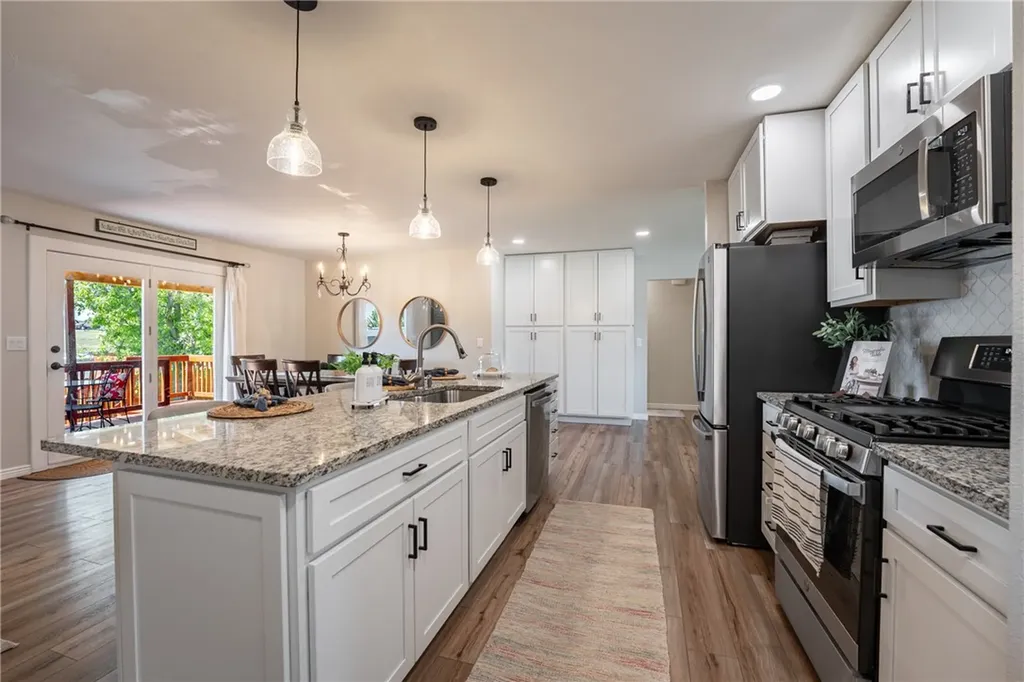 1706 Lake Hills Drive Billings MT 59105