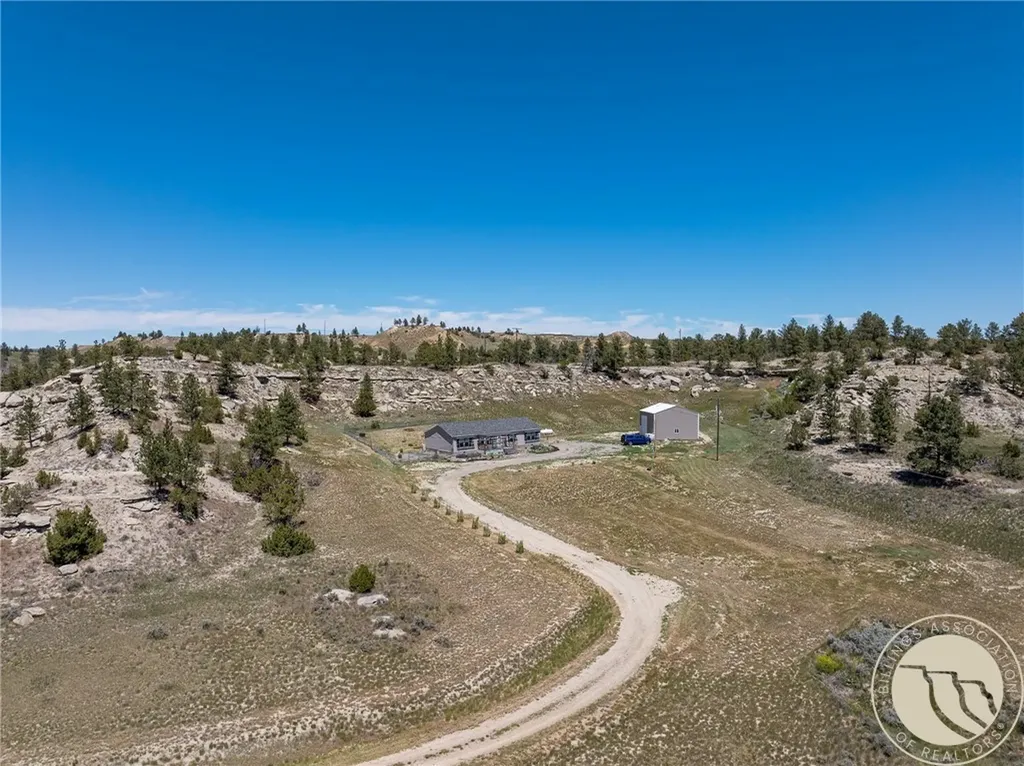 4 N Moonlight Drive Roundup MT 59072