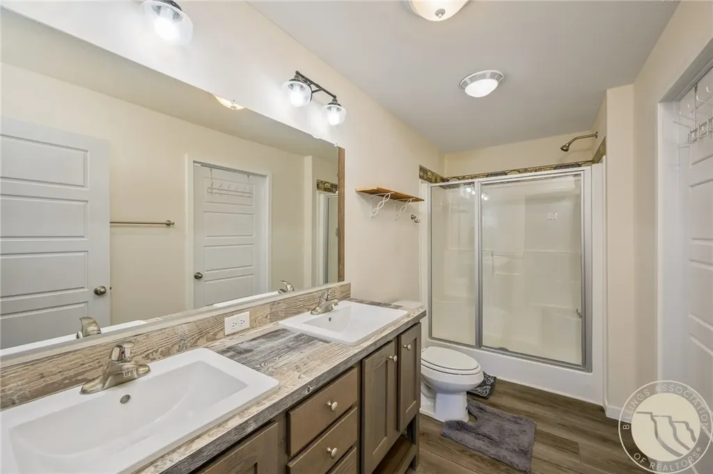 4 N Moonlight Drive Roundup MT 59072