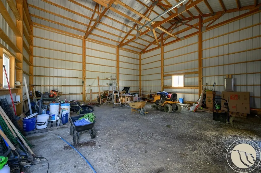 4 N Moonlight Drive Roundup MT 59072