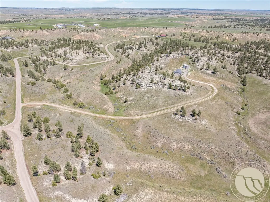 4 N Moonlight Drive Roundup MT 59072